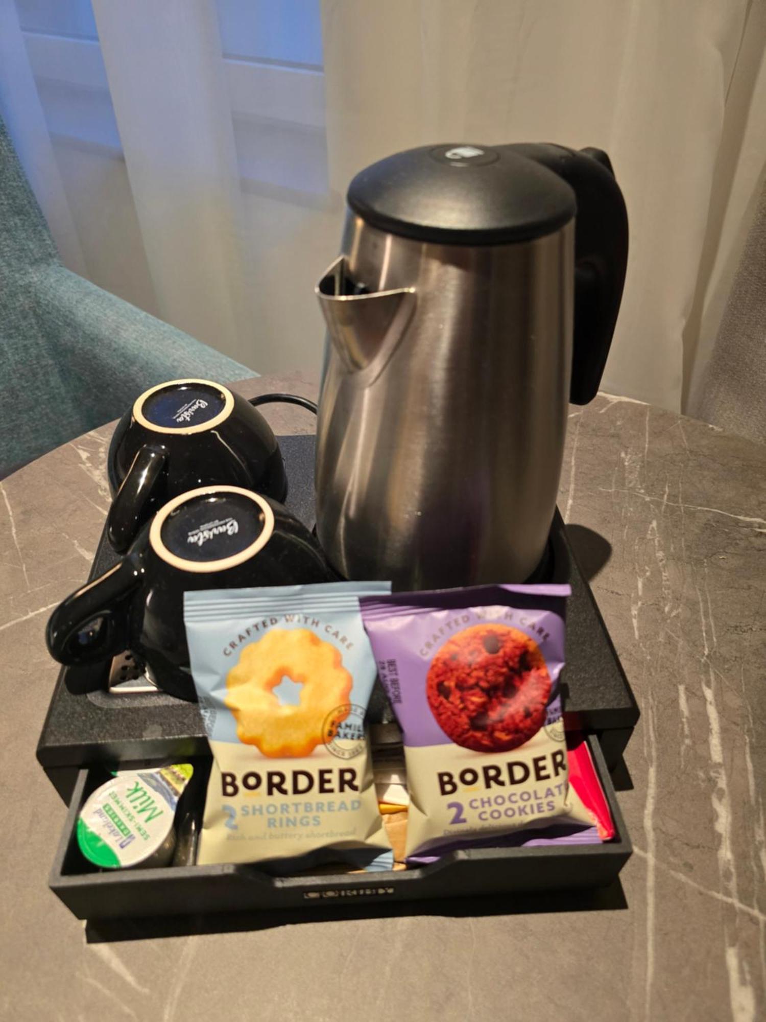 Maldron Hotel Brighton City Centre Экстерьер фото