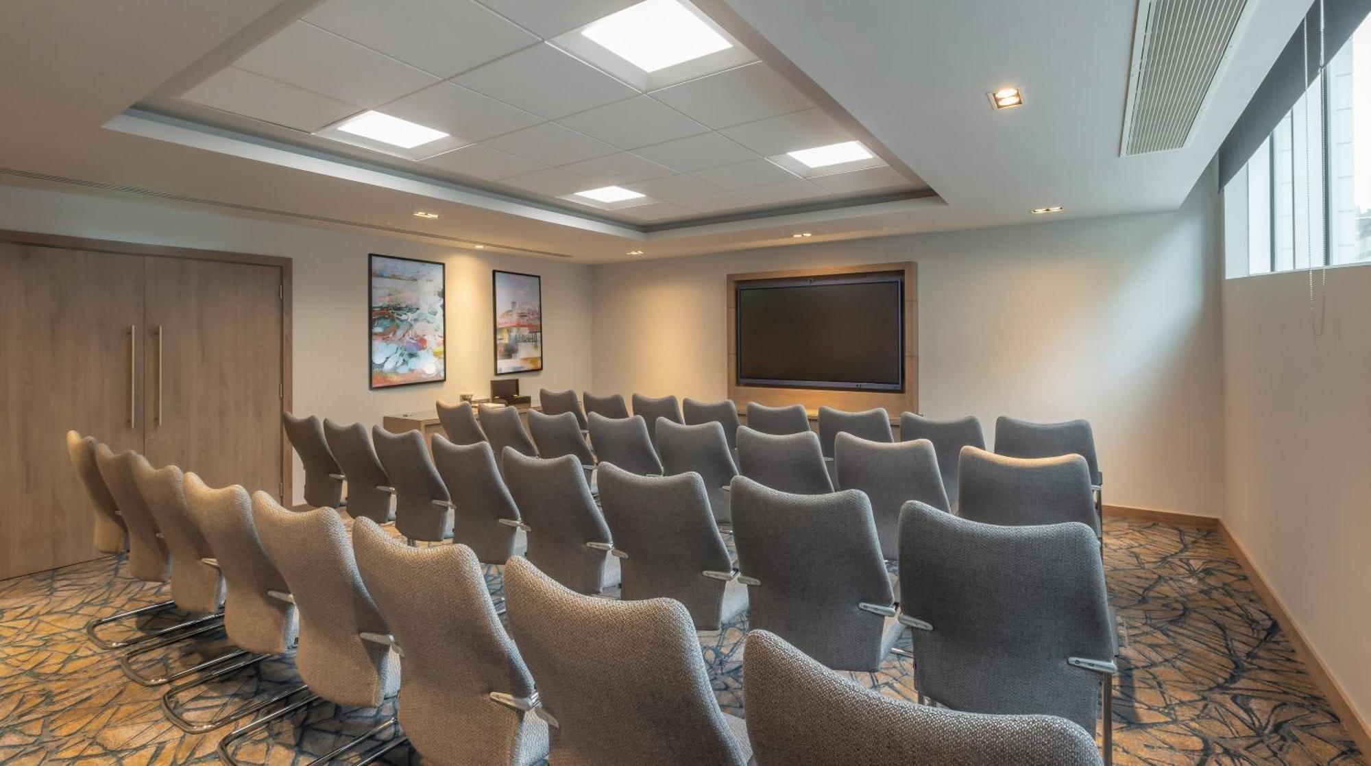Maldron Hotel Brighton City Centre Экстерьер фото